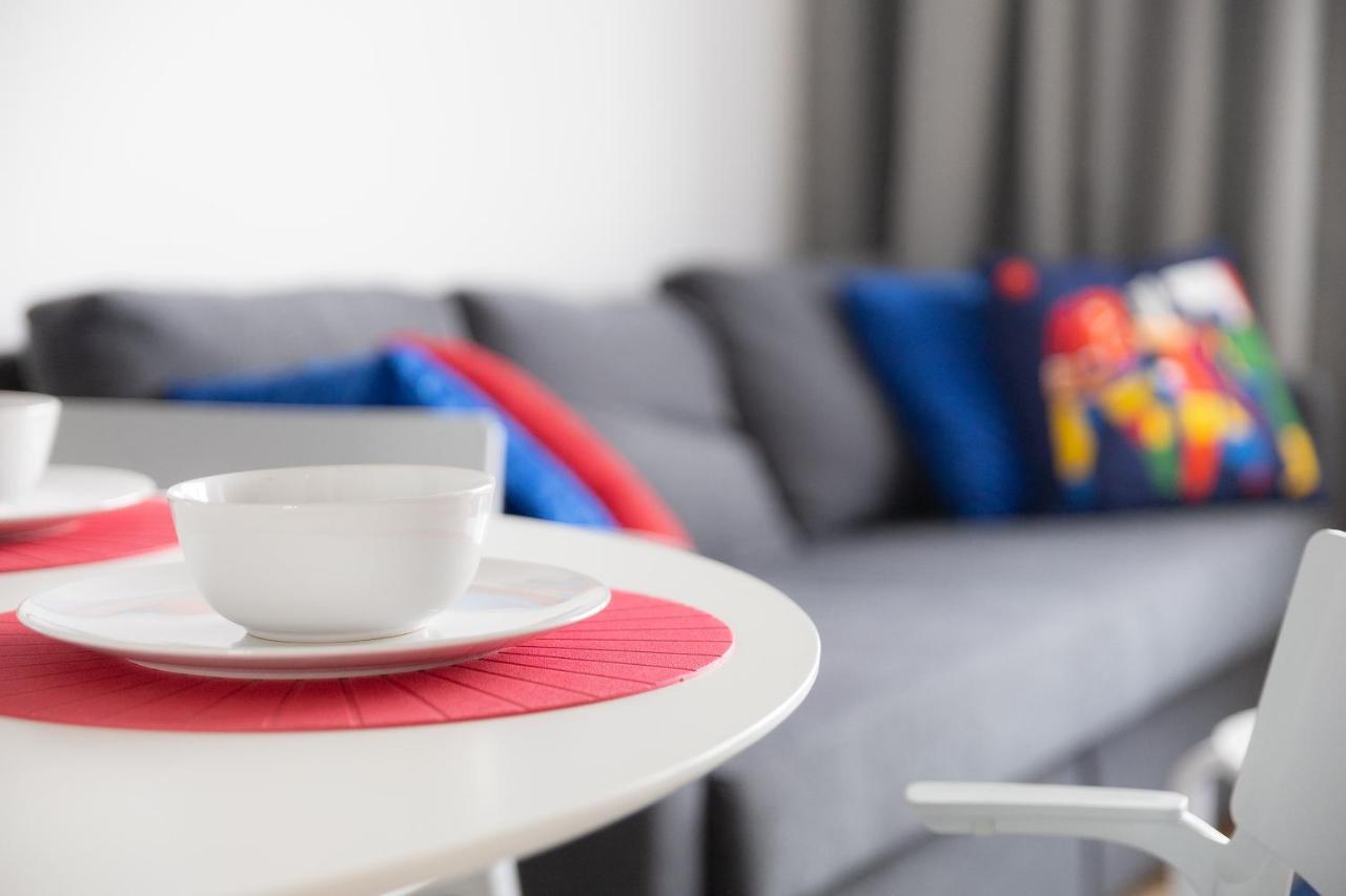 Beautiful 2 Rooms Flat With Balcony Varsóvia Exterior foto